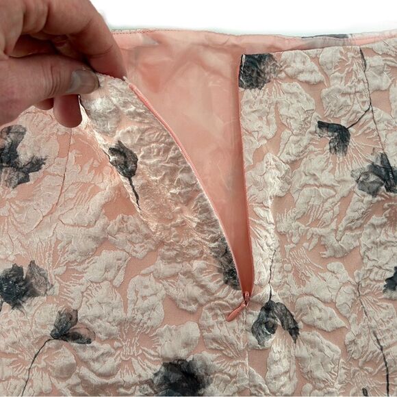 Lulus Most Darling Blush Pink Floral Jacquard Skirt NWT Large - Picture 5 of 10